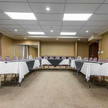 Quality Inn & Suites Bay Front Sault Ste. Marie Ngoại thất bức ảnh
