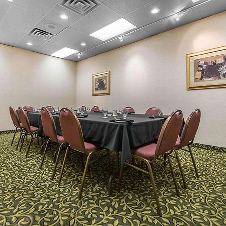 Quality Inn & Suites Bay Front Sault Ste. Marie Ngoại thất bức ảnh