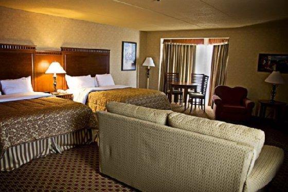 Quality Inn & Suites Bay Front Sault Ste. Marie Ngoại thất bức ảnh