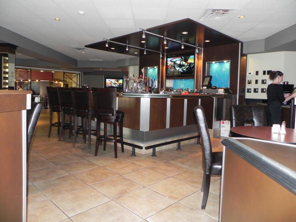 Quality Inn & Suites Bay Front Sault Ste. Marie Ngoại thất bức ảnh