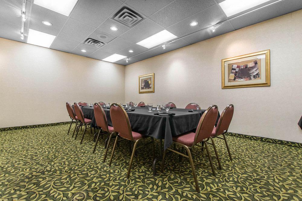 Quality Inn & Suites Bay Front Sault Ste. Marie Ngoại thất bức ảnh