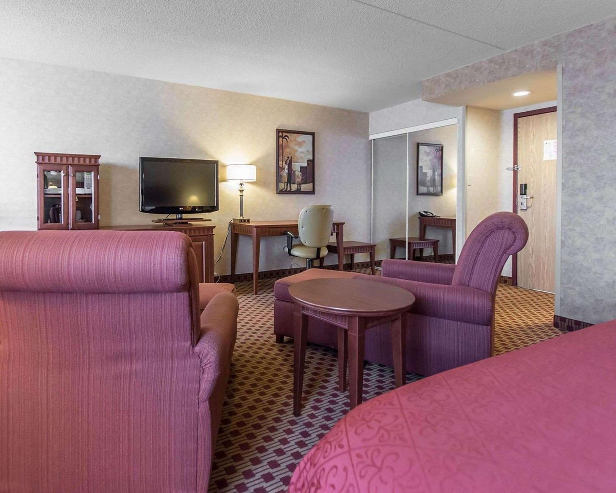 Quality Inn & Suites Bay Front Sault Ste. Marie Ngoại thất bức ảnh